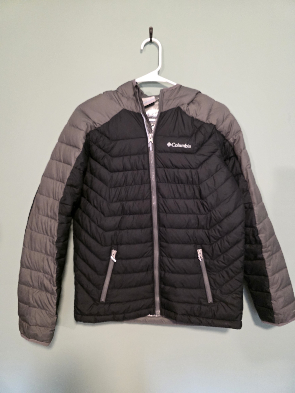 Columbia Boys' Black & Gray Hooded Puffer Jacket